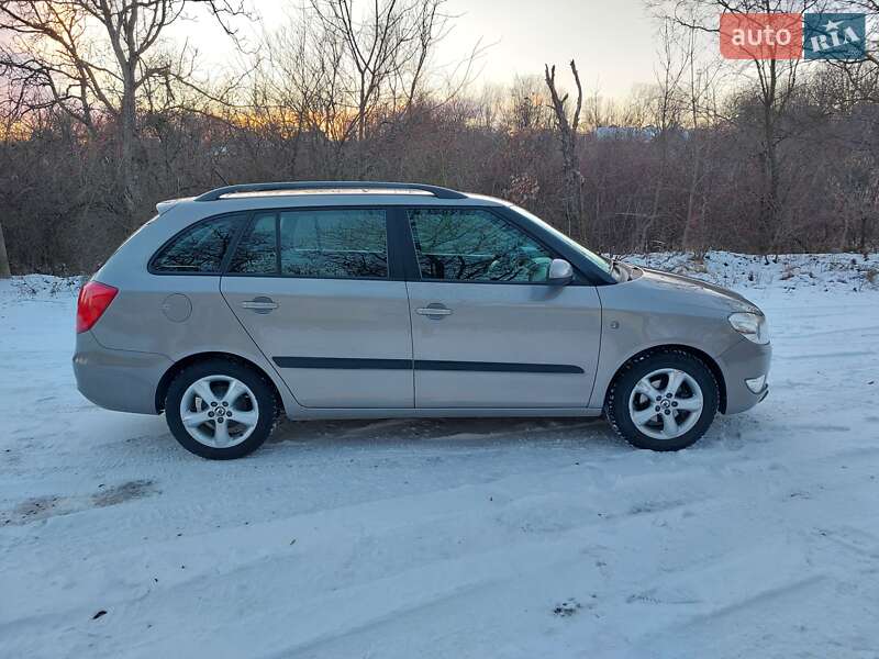 Універсал Skoda Fabia 2010 в Кіцмані