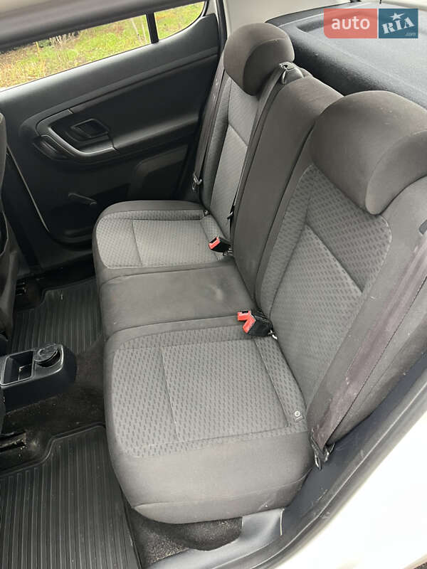 Хэтчбек Skoda Fabia 2013 в Одессе