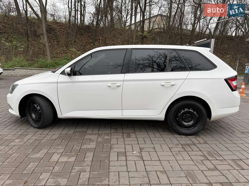 Универсал Skoda Fabia 2015 в Киеве