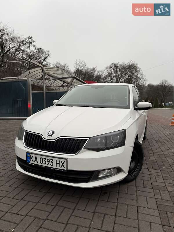 Skoda Fabia 2015