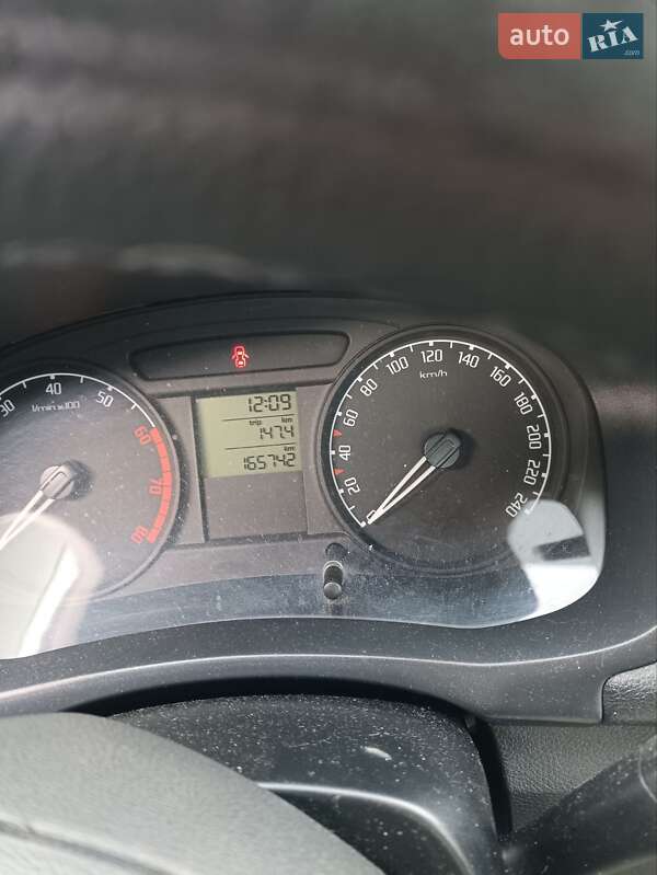 Хэтчбек Skoda Fabia 2008 в Черкассах фото 5 Хэтчбек Skoda Fabia 2008 в Черкассах