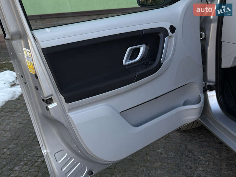 Хетчбек Skoda Fabia 2007 в Дрогобичі фото 50 Хетчбек Skoda Fabia 2007 в Дрогобичі