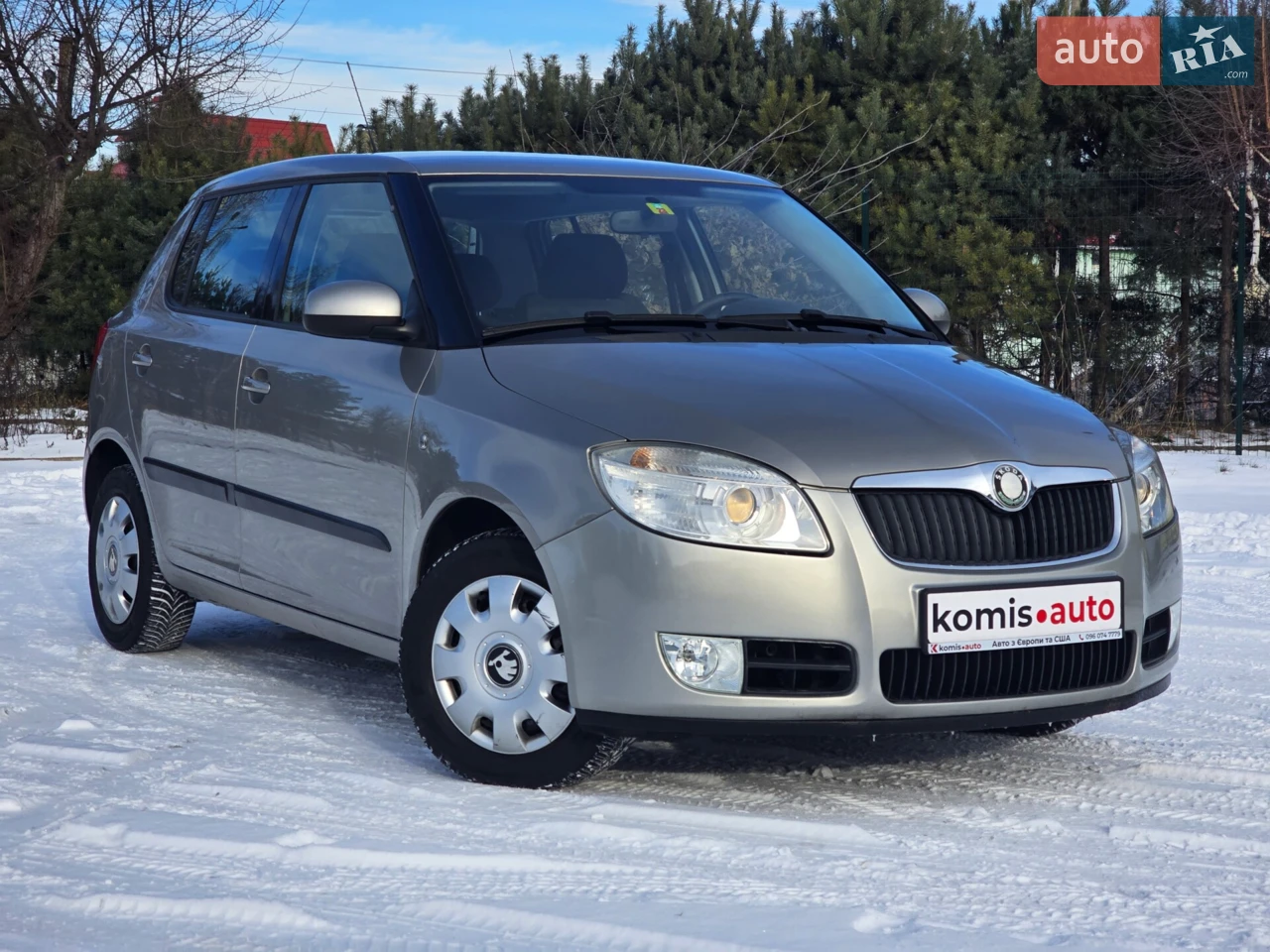2010 Skoda Fabia - мініатюра 17