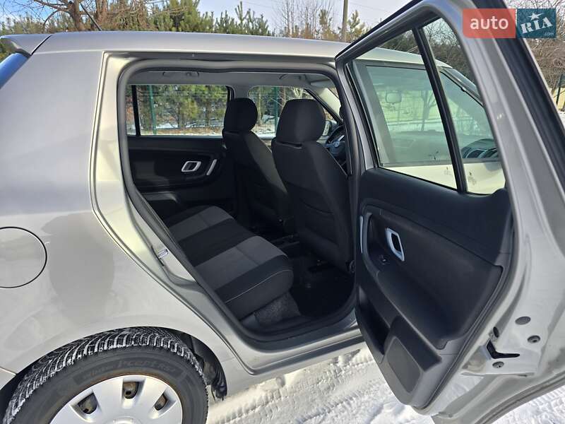 Хэтчбек Skoda Fabia 2009 в Хмельницком фото 35 Хэтчбек Skoda Fabia 2009 в Хмельницком