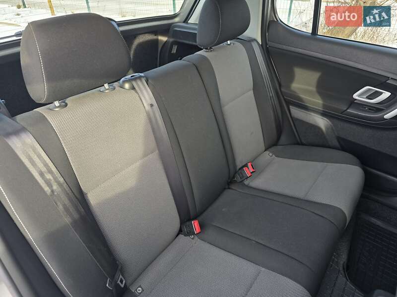 Хэтчбек Skoda Fabia 2009 в Хмельницком фото 40 Хэтчбек Skoda Fabia 2009 в Хмельницком