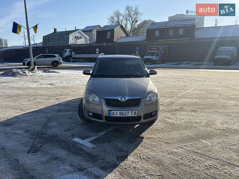Универсал Skoda Fabia 2007 в Киеве