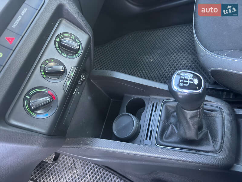 Универсал Skoda Fabia 2021 в Киеве