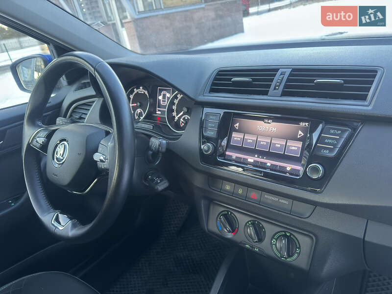 Универсал Skoda Fabia 2021 в Киеве
