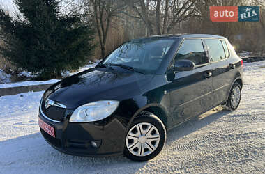Хэтчбек Skoda Fabia 2008 в Хмельницком