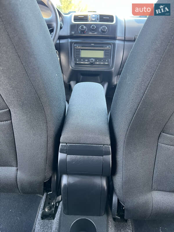 Хетчбек Skoda Fabia 2008 в Хмельницькому фото 30 Хетчбек Skoda Fabia 2008 в Хмельницькому