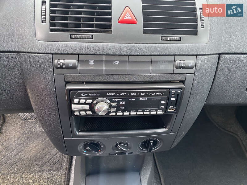 Универсал Skoda Fabia 2006 в Ивано-Франковске фото 23 Универсал Skoda Fabia 2006 в Ивано-Франковске