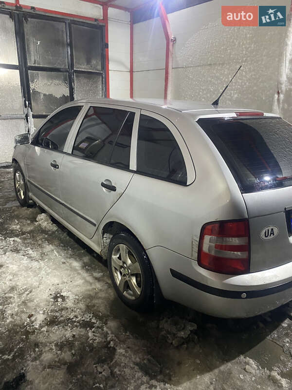 Универсал Skoda Fabia 2006 в Чернигове фото 5 Универсал Skoda Fabia 2006 в Чернигове