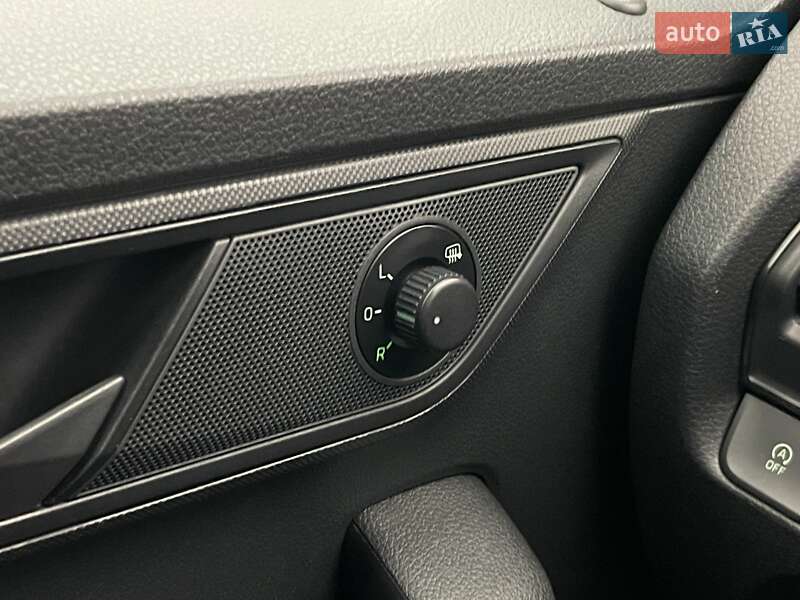 Хэтчбек Skoda Fabia 2018 в Киеве