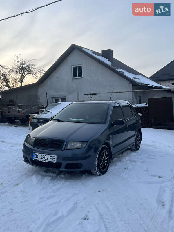 Хэтчбек Skoda Fabia 2005 в Львове