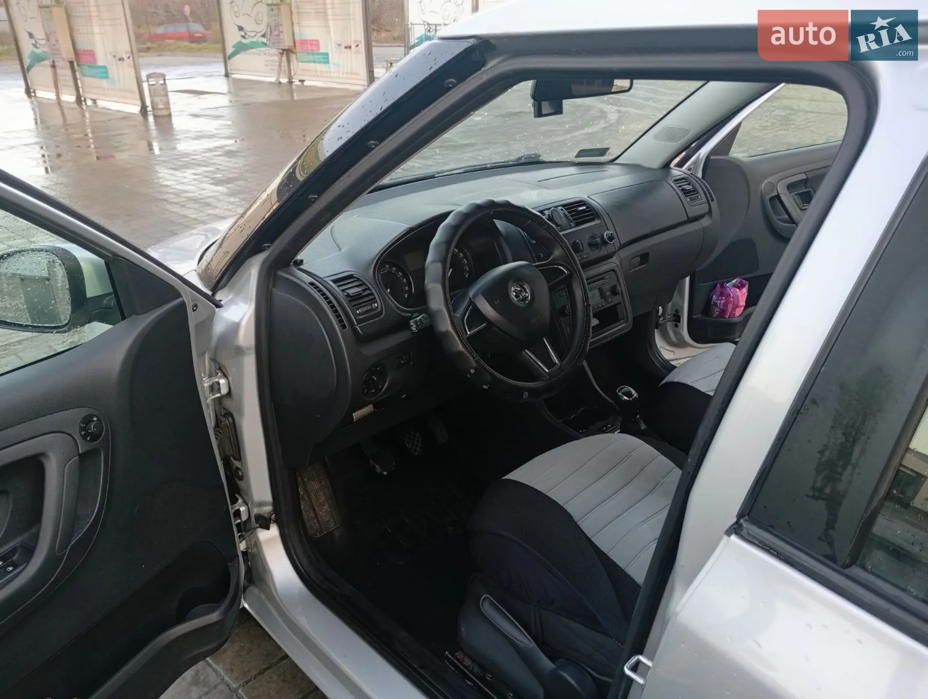 2013 Skoda Fabia - мініатюра 9