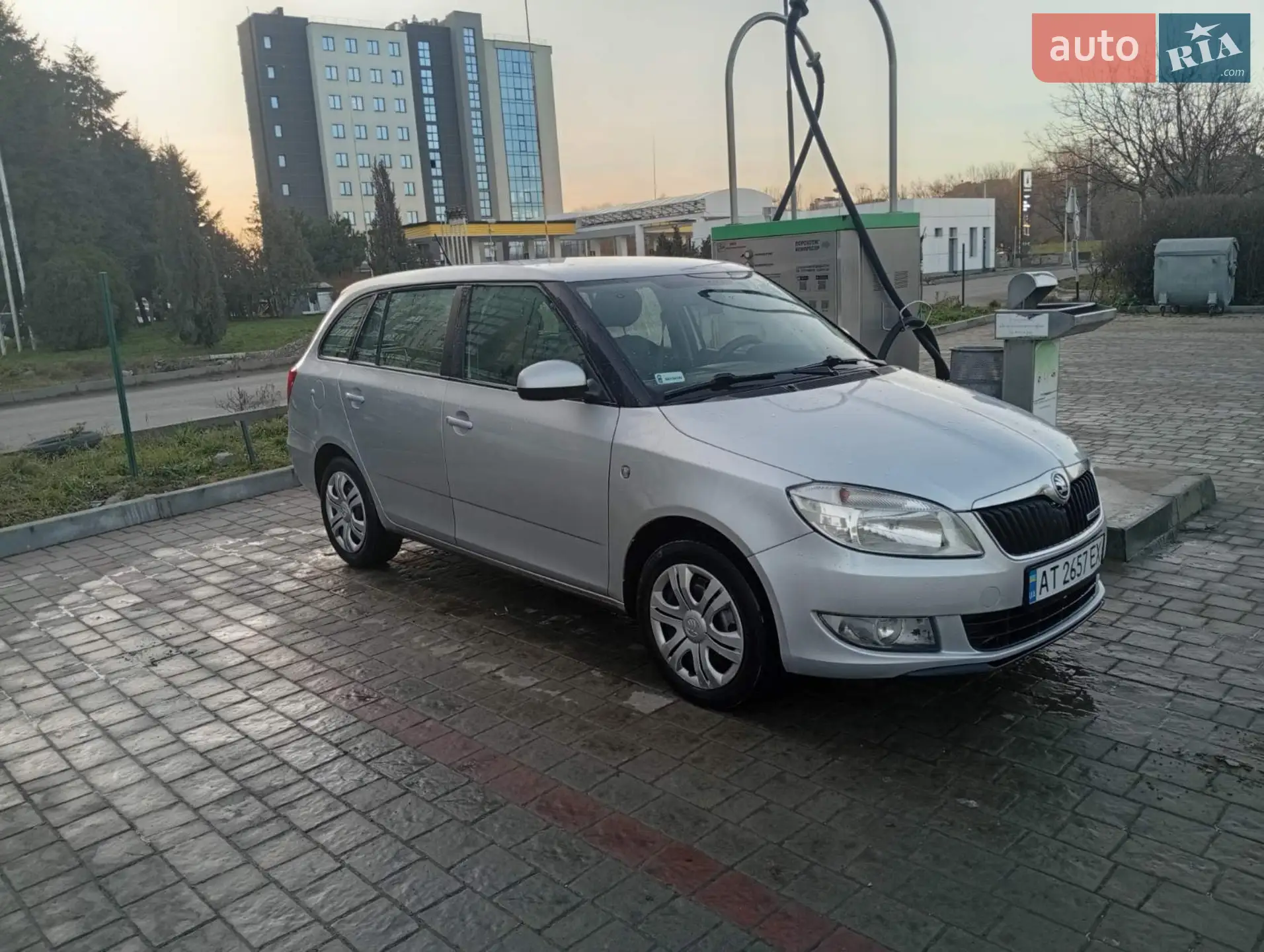 2013 Skoda Fabia - мініатюра 2