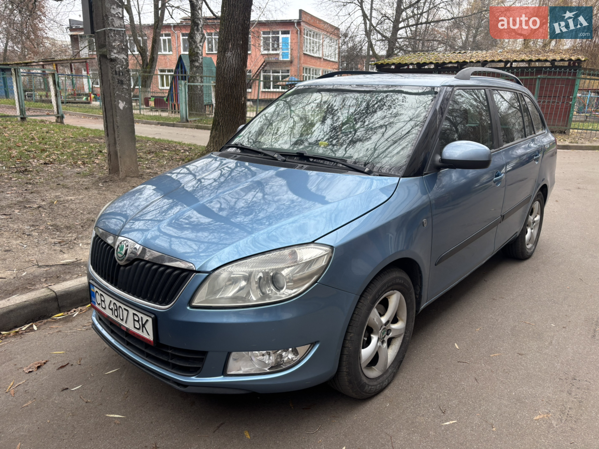 2012 Skoda Fabia - мініатюра 2