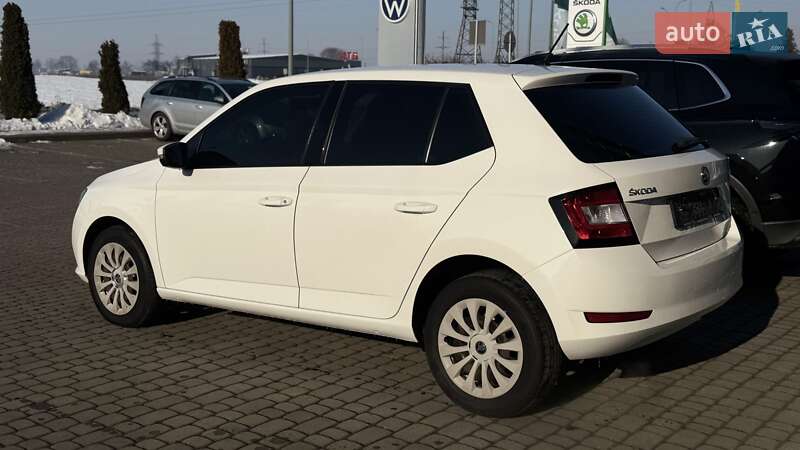 Хэтчбек Skoda Fabia 2019 в Мукачево
