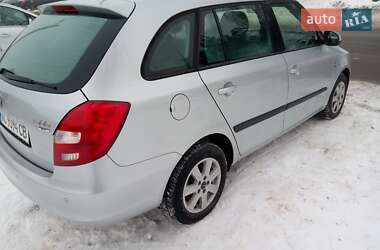 Хетчбек Skoda Fabia 2008 в Луцьку