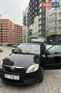 Хетчбек Skoda Fabia 2009 в Івано-Франківську