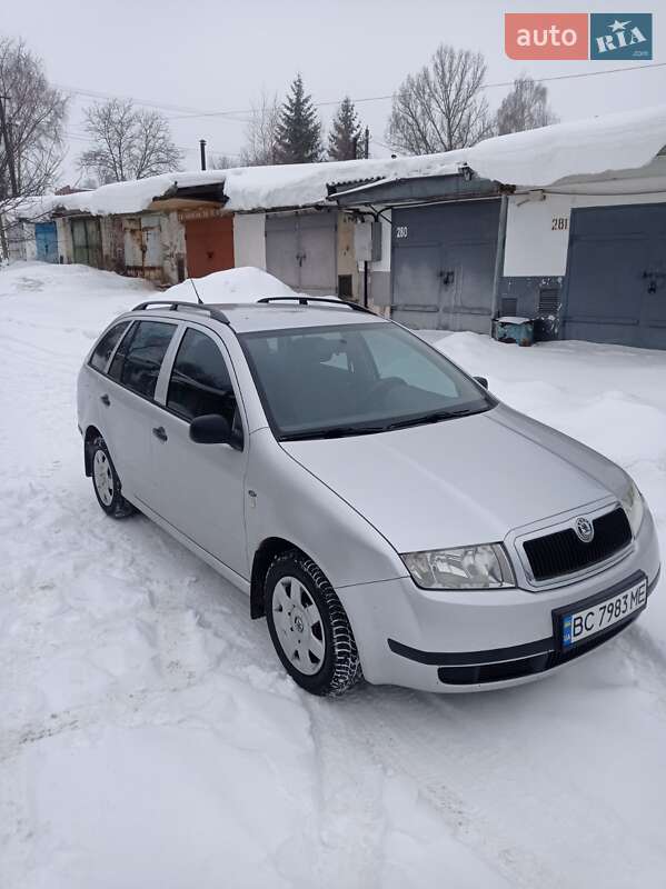 Универсал Skoda Fabia 2001 в Новом Роздоле