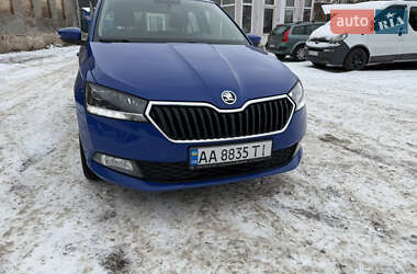 Хетчбек Skoda Fabia 2018 в Кропивницькому
