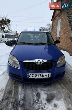 Хэтчбек Skoda Fabia 2008 в Луцке