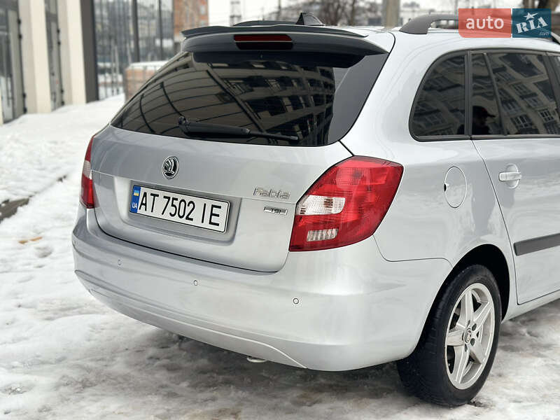 Универсал Skoda Fabia 2011 в Ивано-Франковске
