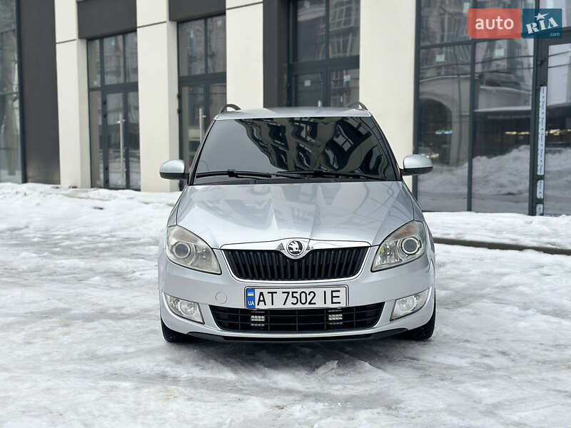 Универсал Skoda Fabia 2011 в Ивано-Франковске