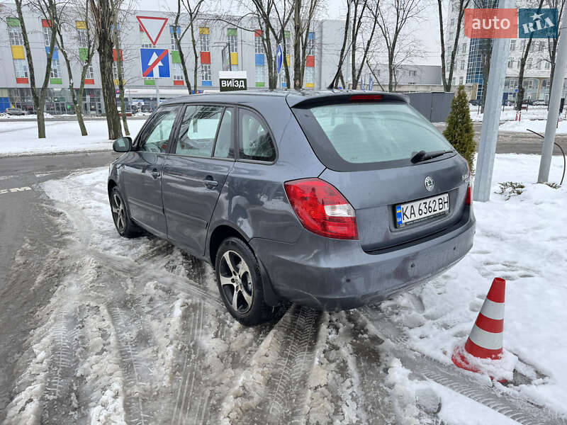 Универсал Skoda Fabia 2008 в Киеве