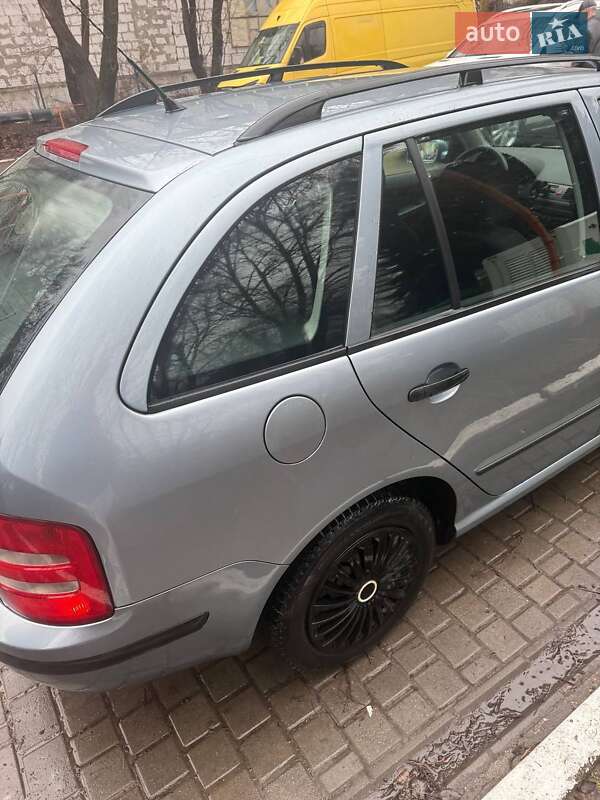 Универсал Skoda Fabia 2003 в Одессе