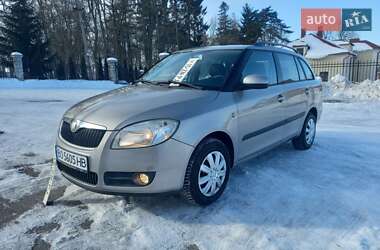 Универсал Skoda Fabia 2008 в Тернополе