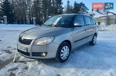 Универсал Skoda Fabia 2008 в Тернополе