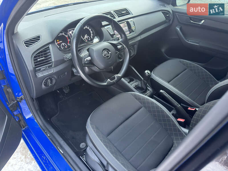 Универсал Skoda Fabia 2021 в Киеве