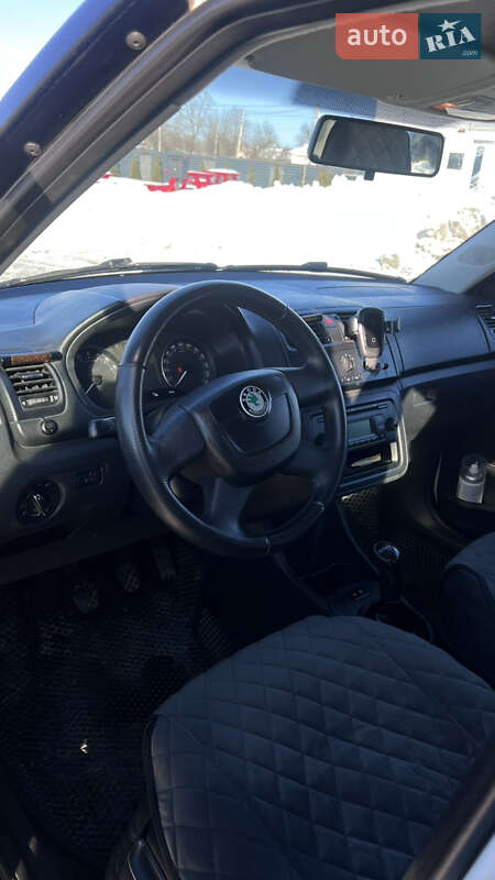 Универсал Skoda Fabia 2011 в Вараше