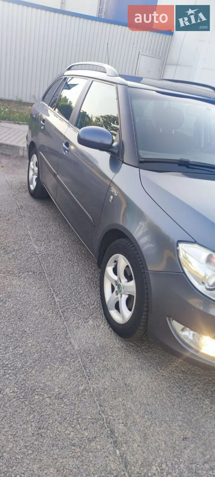 2011 Skoda Fabia - мініатюра 13
