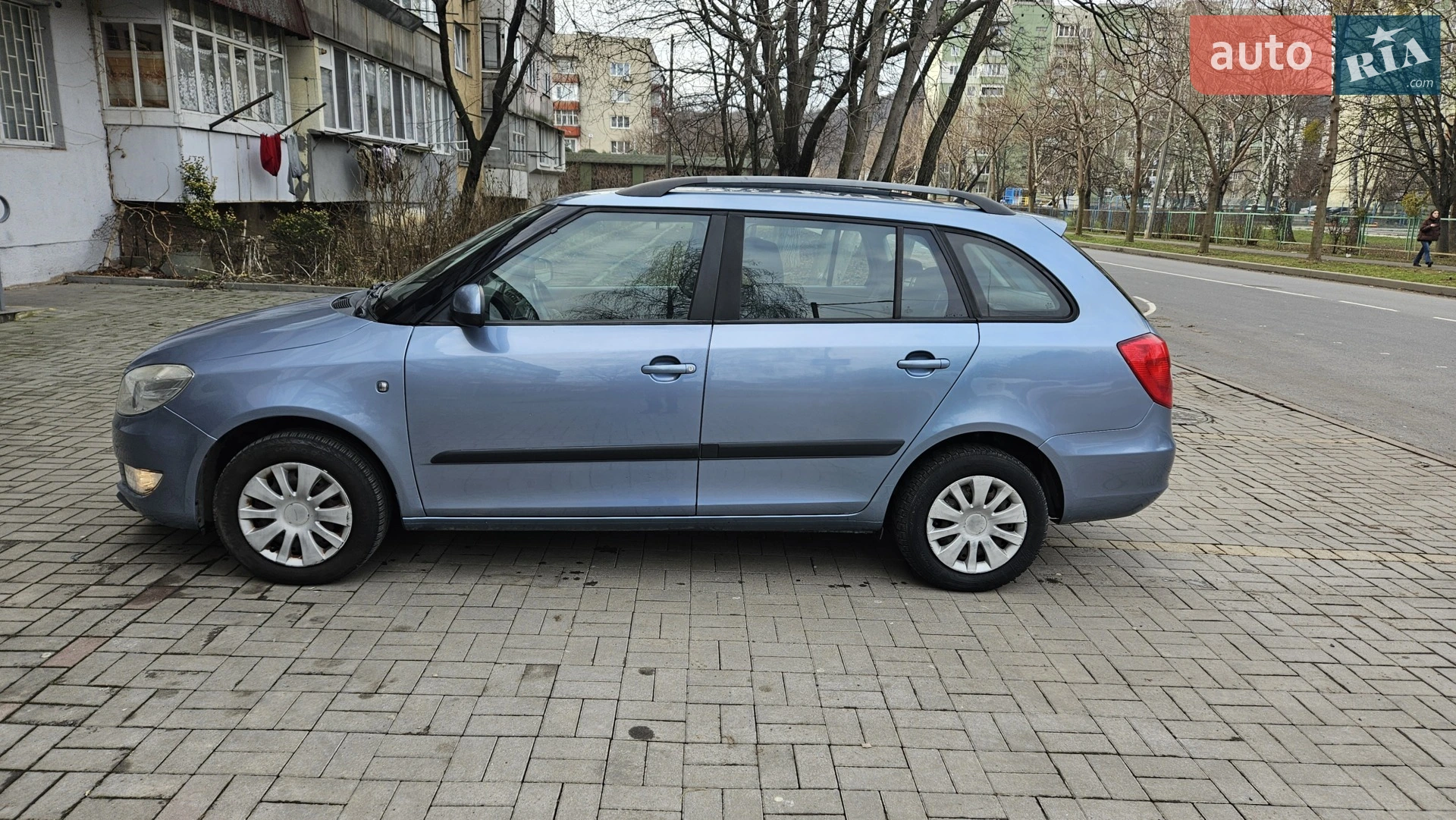 2010 Skoda Fabia - мініатюра 7