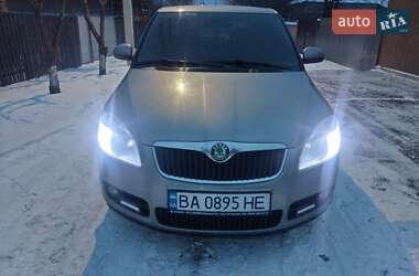 Хэтчбек Skoda Fabia 2007 в Кропивницком