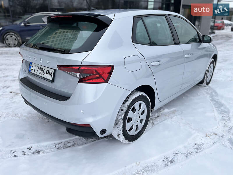 Хэтчбек Skoda Fabia 2024 в Киеве