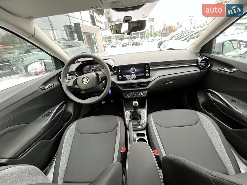 Хэтчбек Skoda Fabia 2024 в Киеве