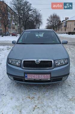 Хэтчбек Skoda Fabia 2003 в Звенигородке