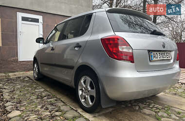 Хэтчбек Skoda Fabia 2008 в Хусте