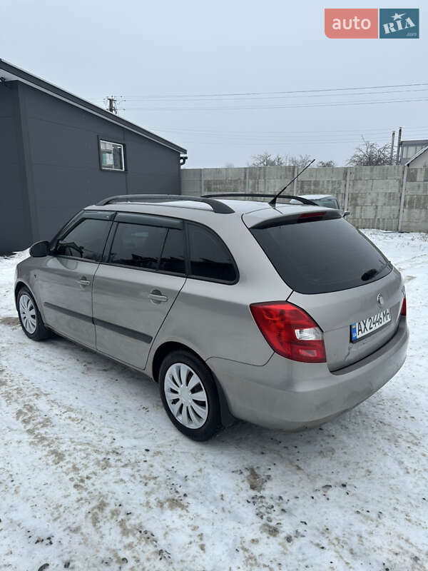 Универсал Skoda Fabia 2008 в Новой Водолаге фото 6 Универсал Skoda Fabia 2008 в Новой Водолаге