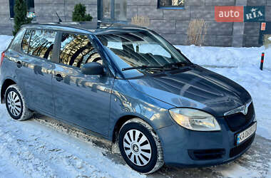 Хэтчбек Skoda Fabia 2008 в Киеве