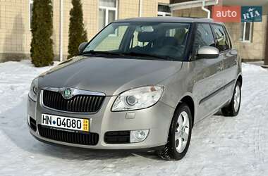 Хэтчбек Skoda Fabia 2008 в Виннице