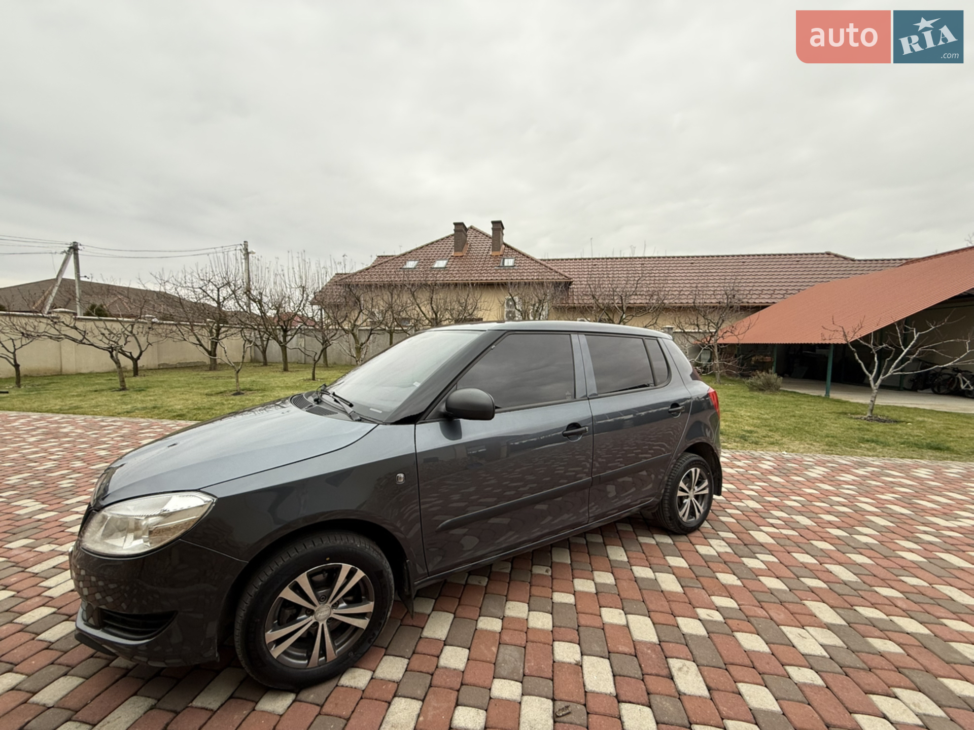 2010 Skoda Fabia - фото 1