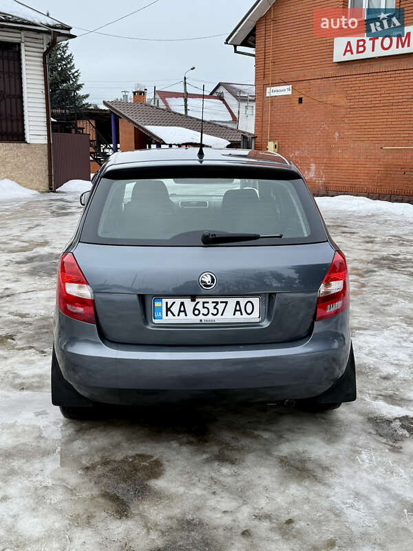 Хэтчбек Skoda Fabia 2007 в Киеве
