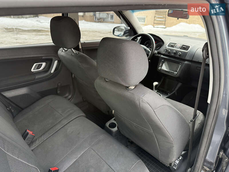 Хэтчбек Skoda Fabia 2007 в Киеве