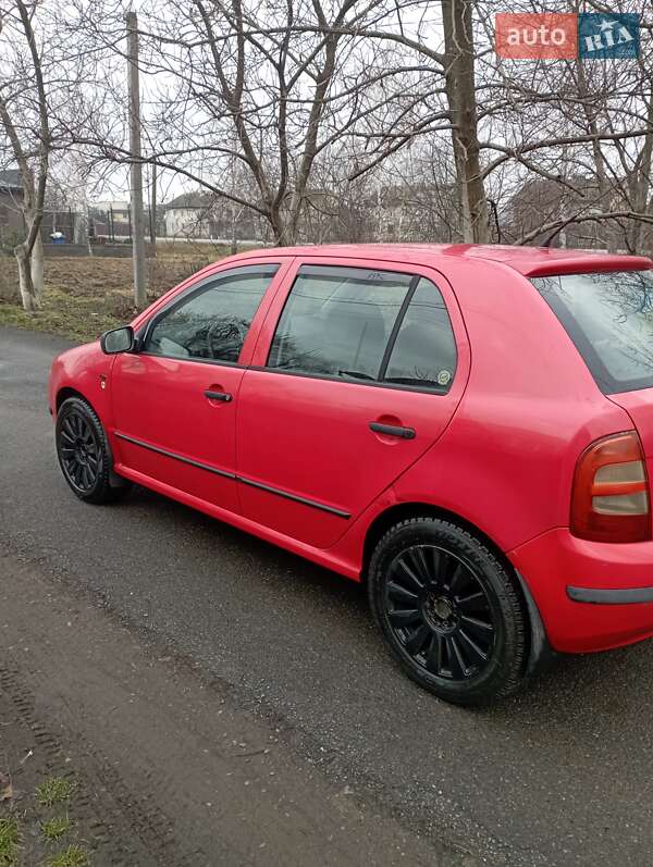 Хэтчбек Skoda Fabia 2001 в Ужгороде