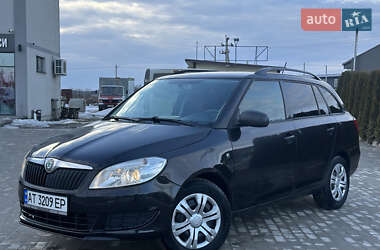 Універсал Skoda Fabia 2011 в Львові